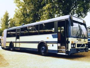 Ikarus 196